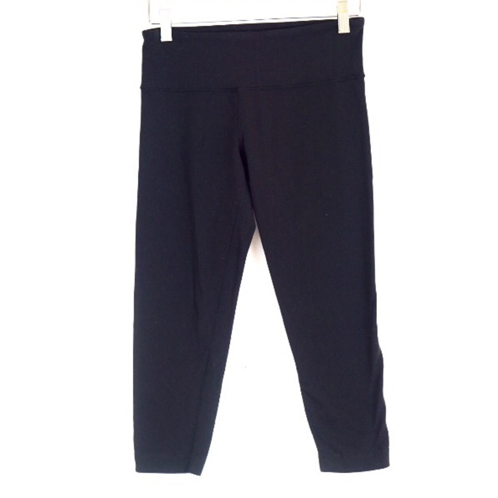 RARE Lululemon Wunder Under Crops Leggings Size 6